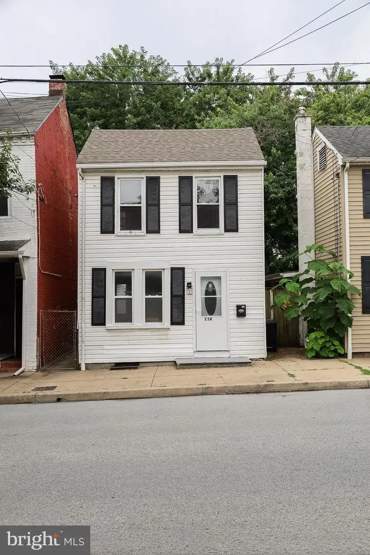 238 S 4th St, Columbia, PA 17512 - #2