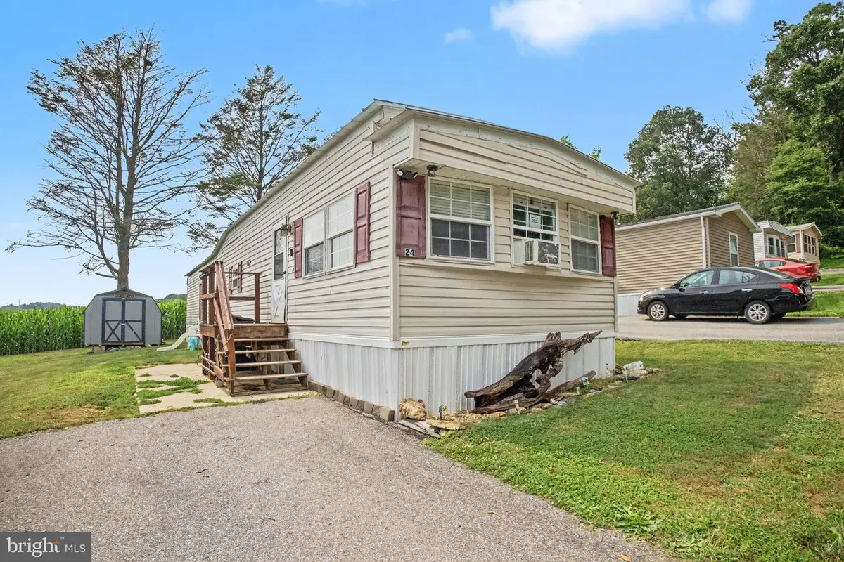 24 Ashton Dr, New Providence, PA 17560 - #1