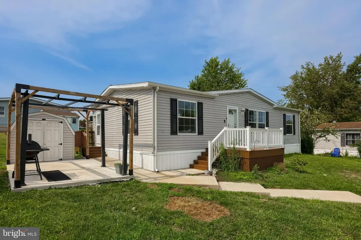 101 Fawn Meadow Ct, Lancaster, PA 17603 - #1