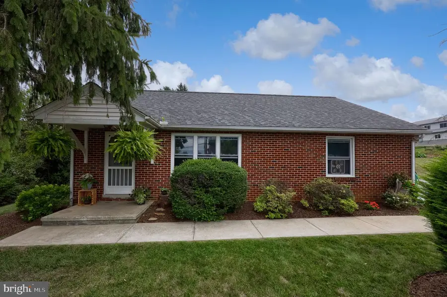 1646 White Oak Rd, Strasburg, PA 17579 - #2
