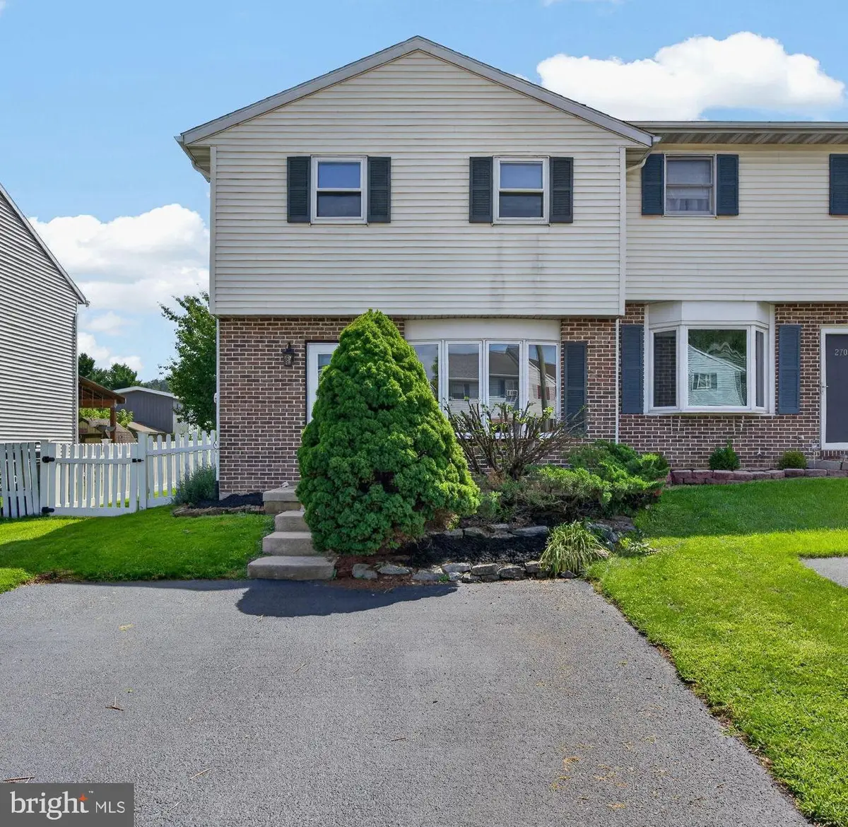 272 Riverview Dr, Ephrata, PA 17522 - #1