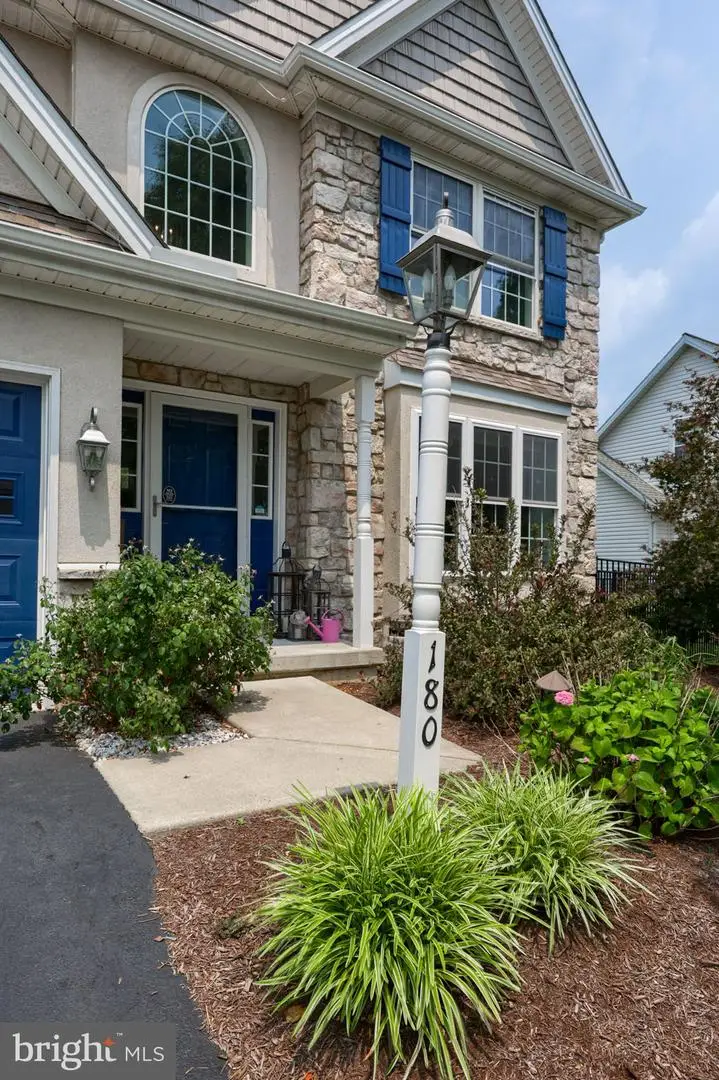 180 Agape Dr, Ephrata, PA 17522 - #2