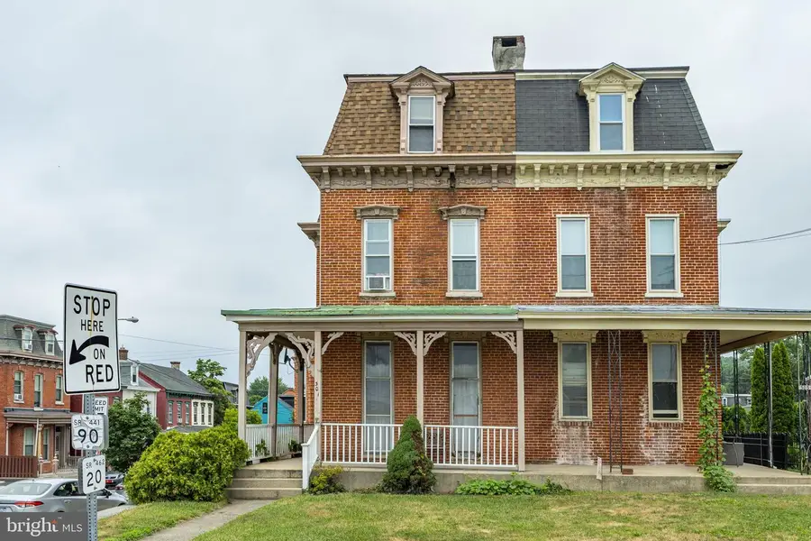 301 Chestnut St, Columbia, PA 17512 - #3