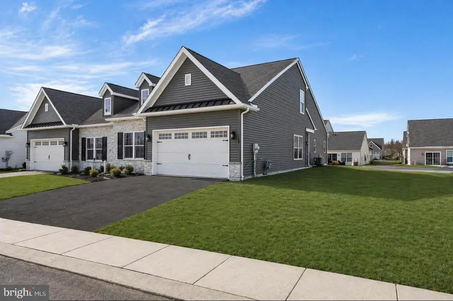 108 Hillard Fld, Lancaster, PA 17603 - #2