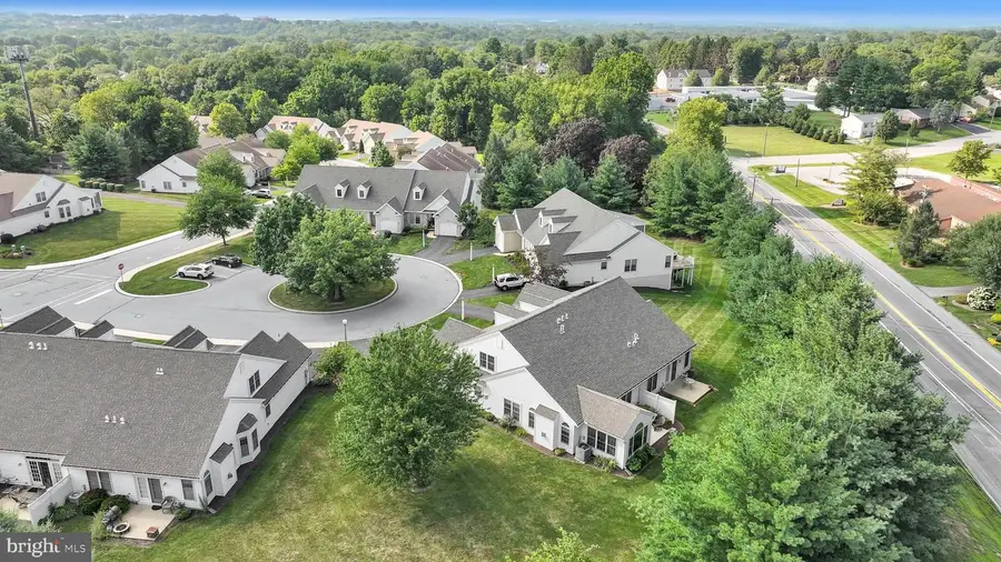 8 Oldham Ct, Lancaster, PA 17602 - #2