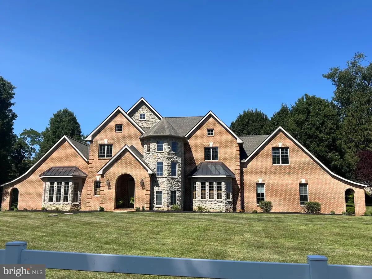 1921 Millersville Pike, Lancaster, PA 17603 - #1