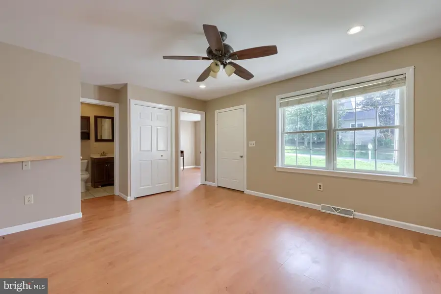 28 Elizabeth St, Washington Boro, PA 17582 - #3