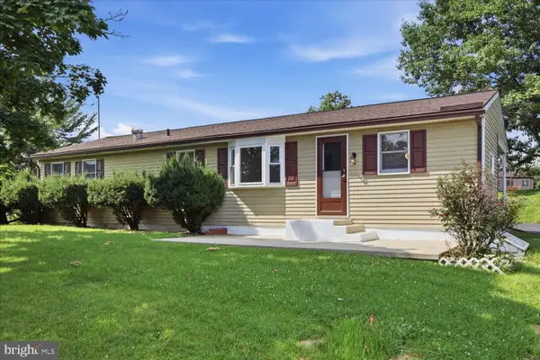 351 E Fulton St, EPHRATA, PA 17522