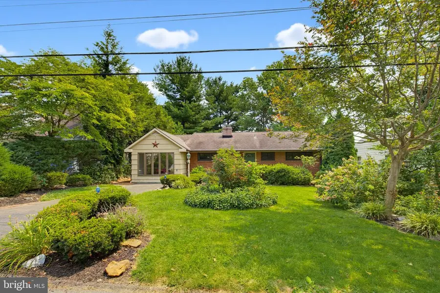 617 Capri Rd, Lancaster, PA 17603 - #3