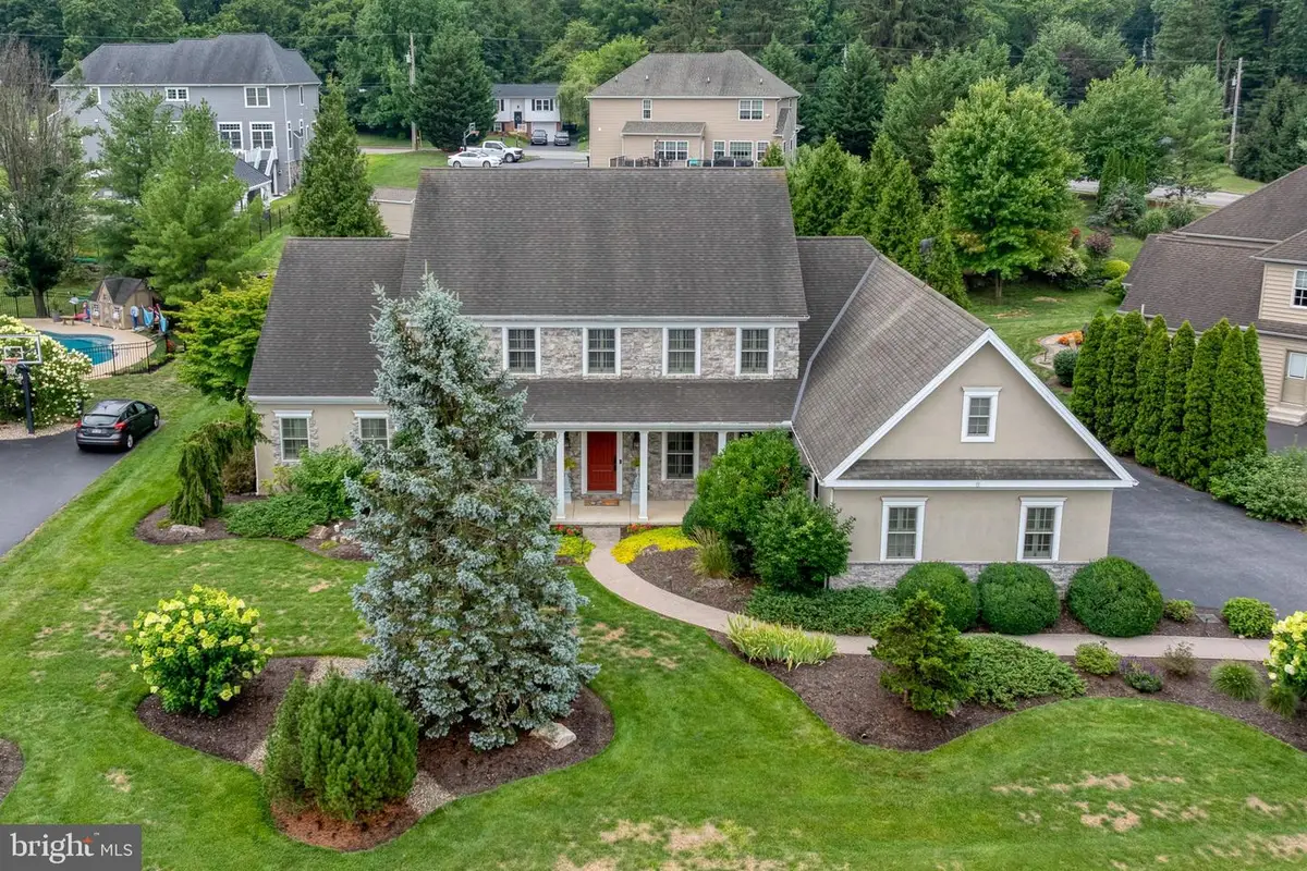 216 Settlers Bnd, Lancaster, PA 17601 - #1