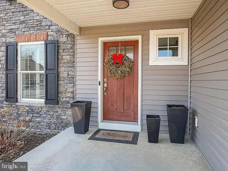 601 Frome Ave, Lititz, PA 17543 - #2