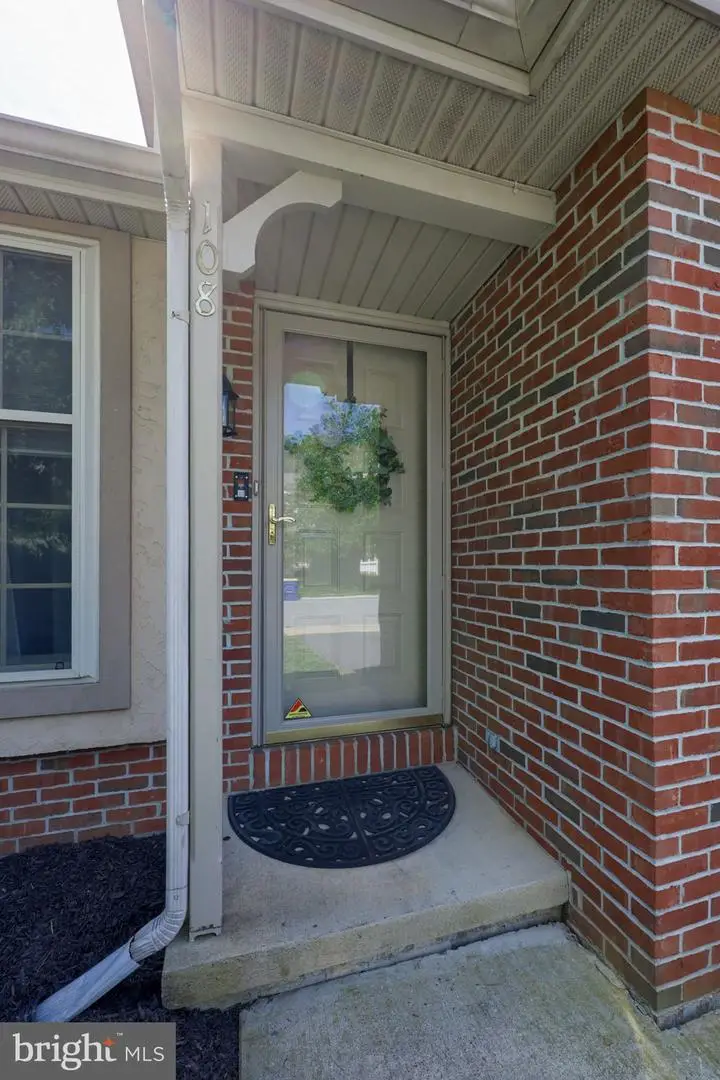 108 Hawk Ln, Ephrata, PA 17522 - #3