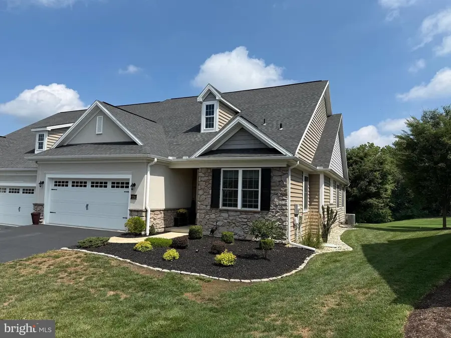 136 Sawgrass Dr, Millersville, PA 17551 - #2