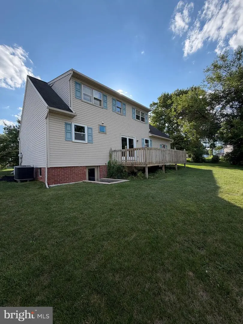 129 Buchland, Ephrata, PA 17522 - #3