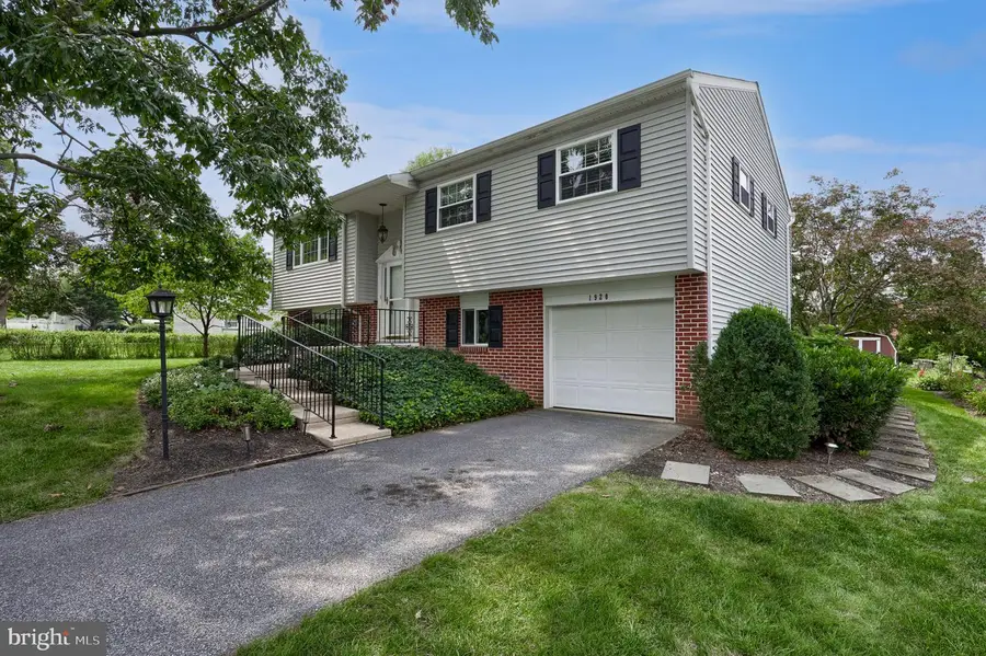 1920 Split Rock Rd, Lancaster, PA 17601 - #2