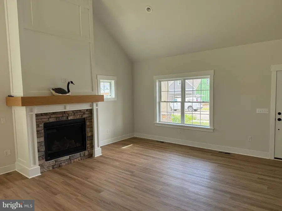 242 Parkside Pl, Lancaster, PA 17602 - #2