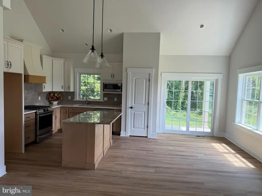 242 Parkside Pl, Lancaster, PA 17602 - #3