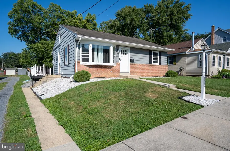 635 S 12th St, Columbia, PA 17512 - #3