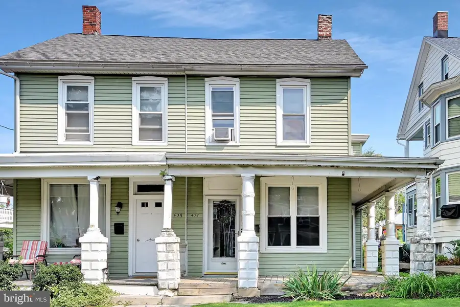 437 S State St, Ephrata, PA 17522 - #3