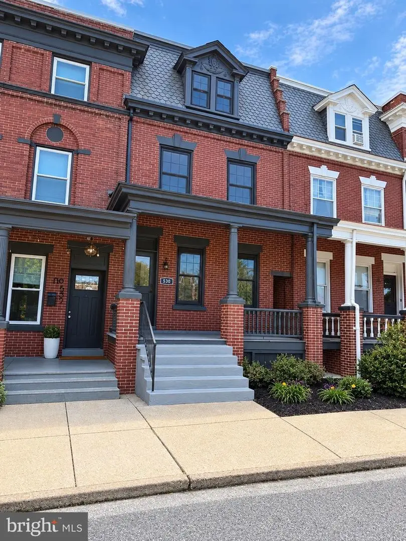 530 Park Ave, Lancaster, PA 17602 - #1