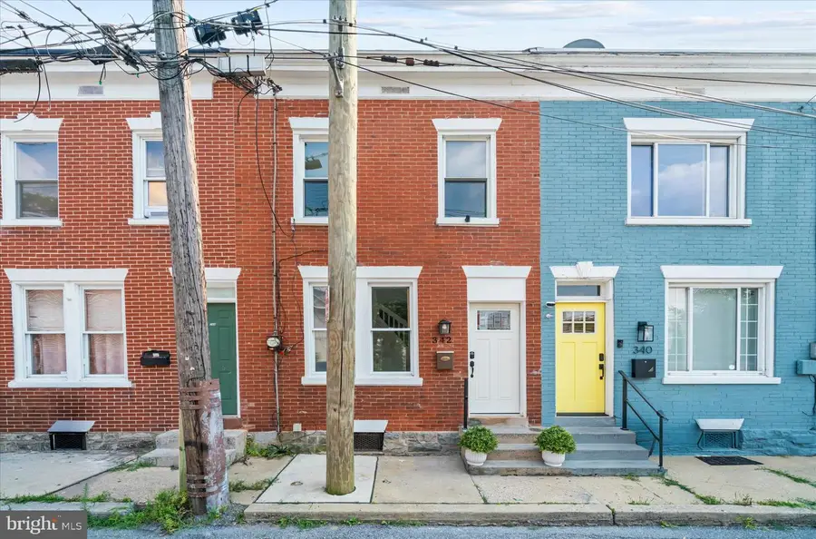 342 Hand Ave, Lancaster, PA 17602 - #2