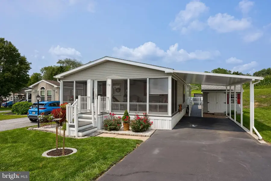 12 Ridgewood Mnr, Manheim, PA 17545 - #3