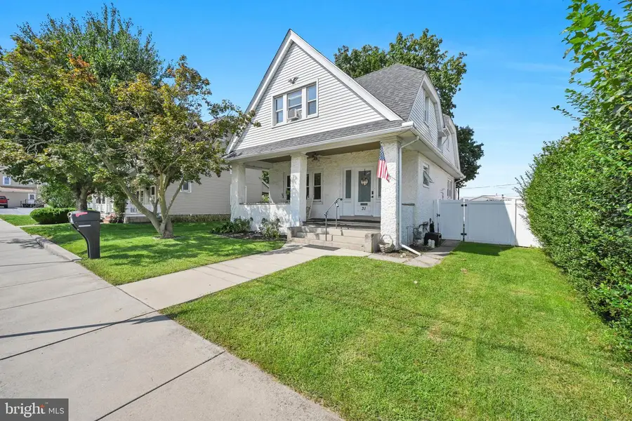 31 S Wilson Ave, Elizabethtown, PA 17022 - #2