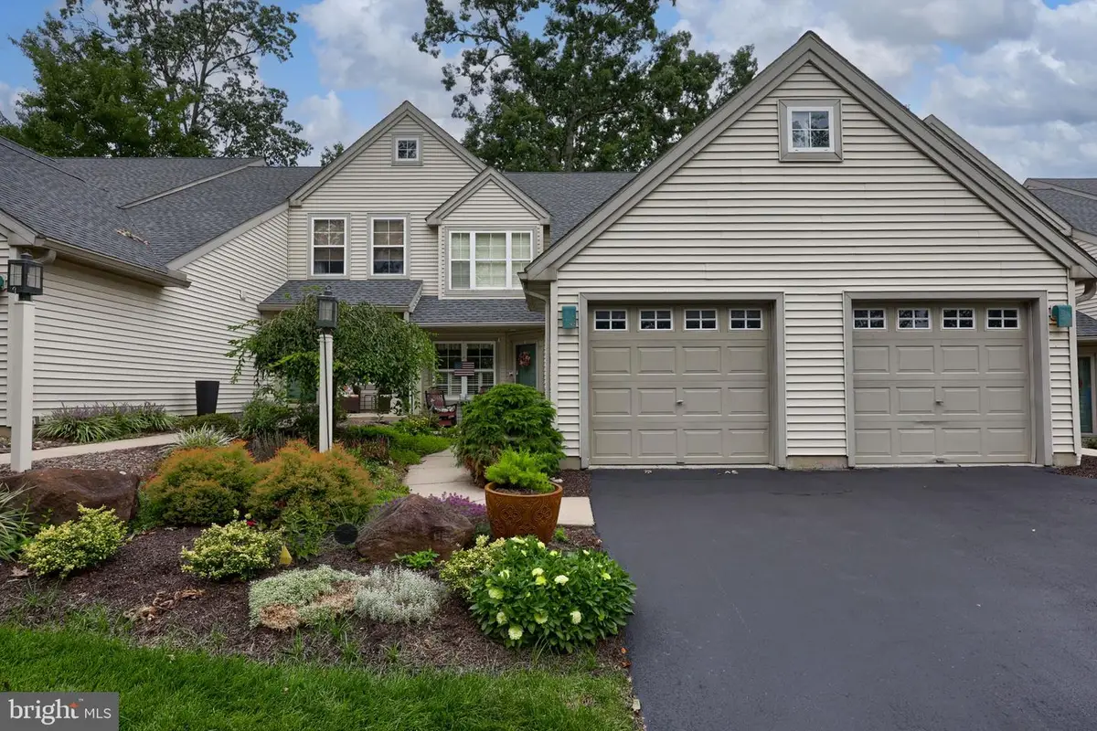 92 Hawk Valley Ln, Denver, PA 17517 - #1