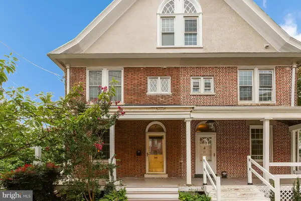 24 Race Ave, LANCASTER, PA 17603