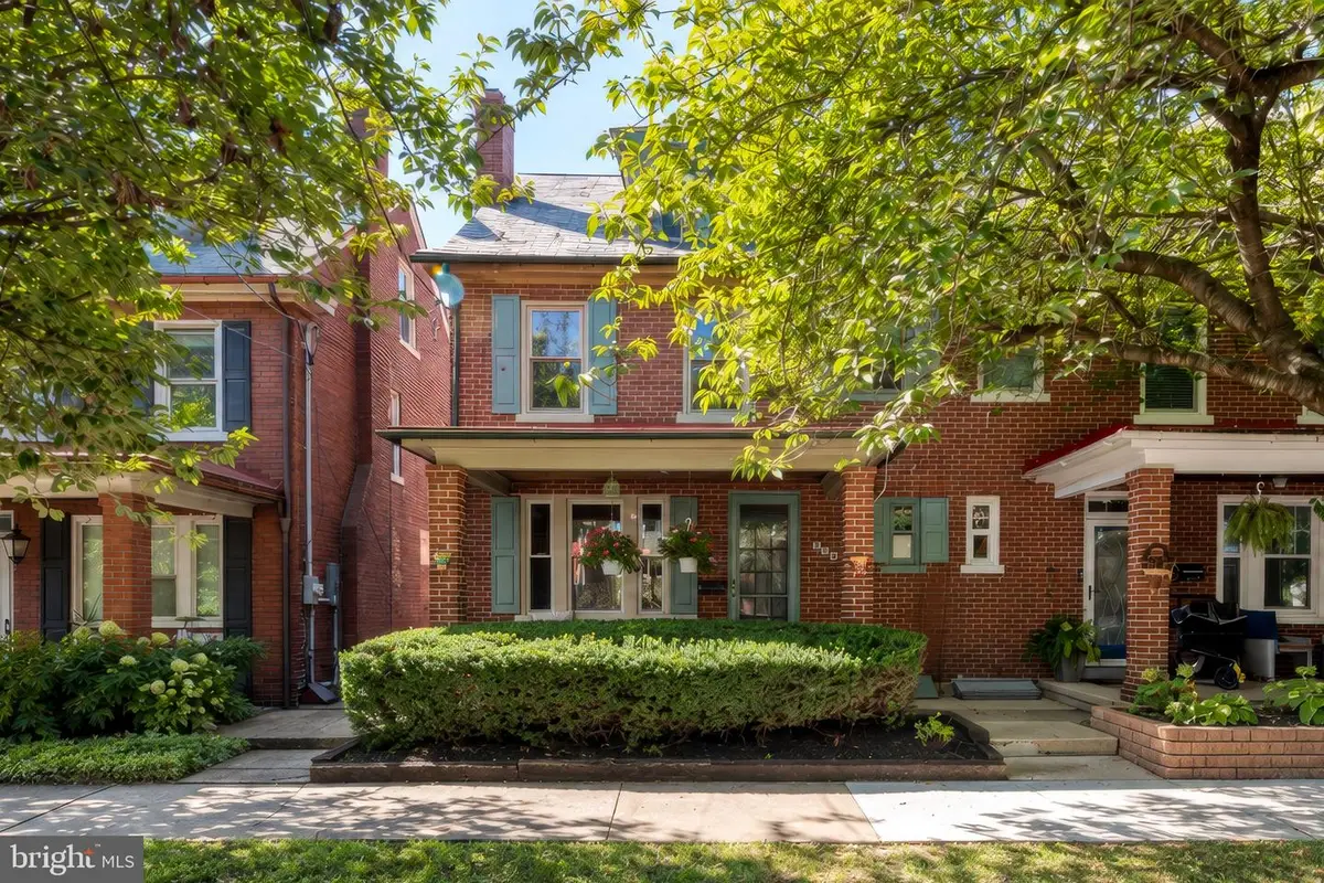 230 Pearl St, Lancaster, PA 17603 - #1