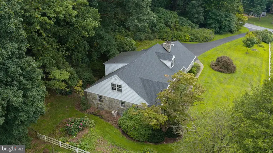821 Timberline Dr, Gap, PA 17527 - #3
