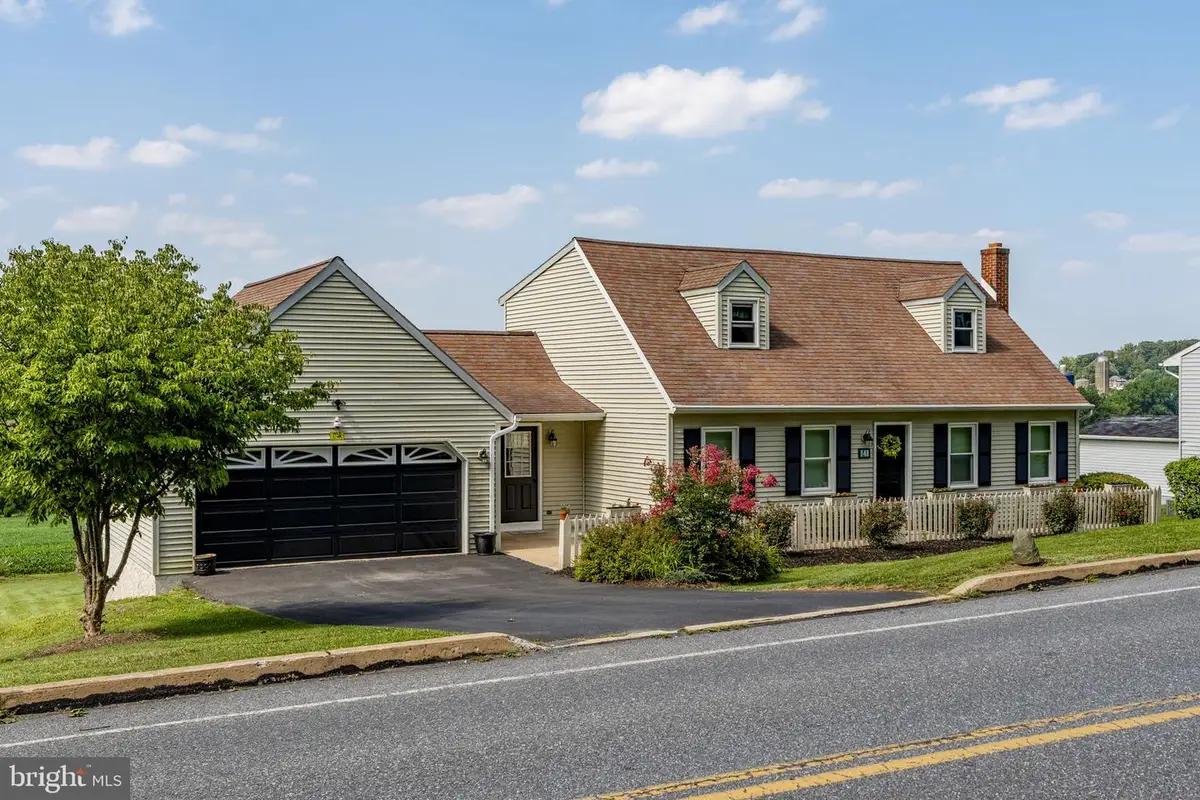 148 Valley View Dr, Ephrata, PA 17522 - #1