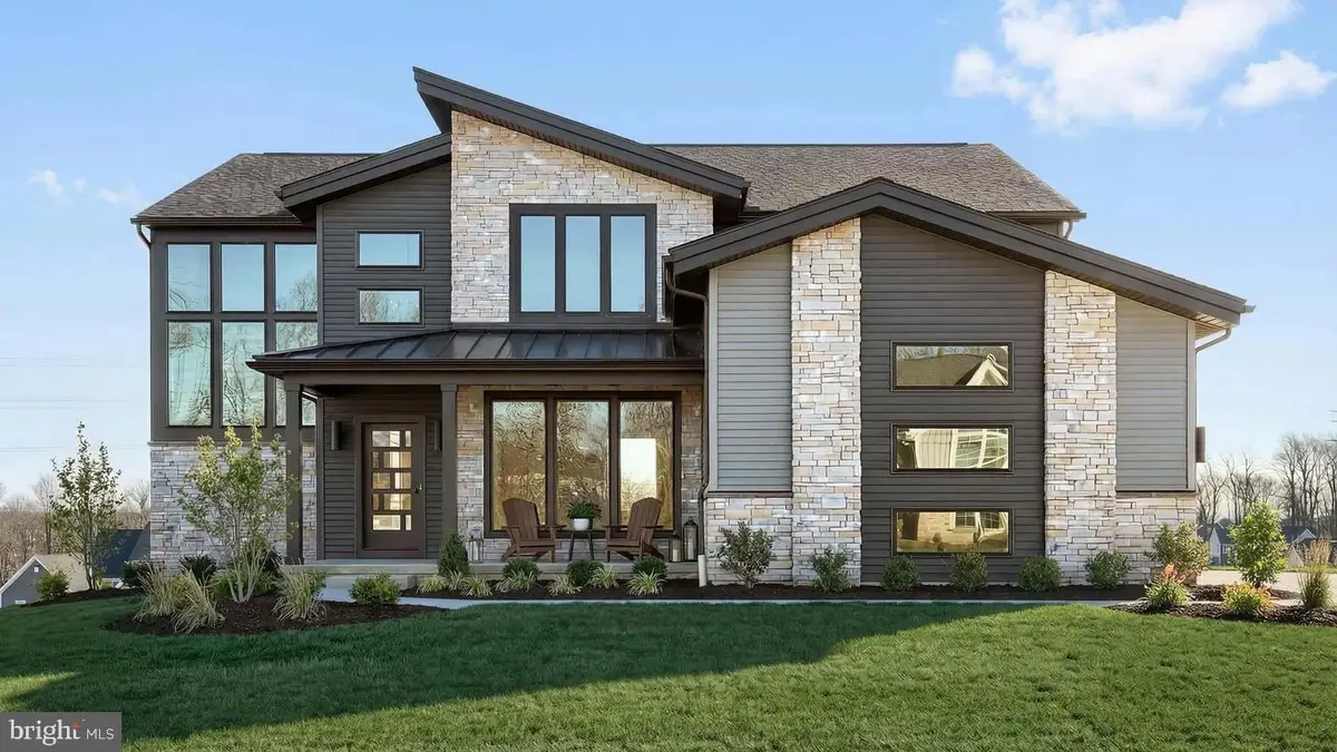 256 West Valley Rd, Denver, PA 17517 - #1
