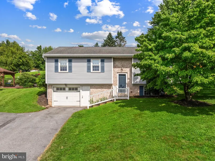 999 White Oak Rd, Manheim, PA 17545 - #3