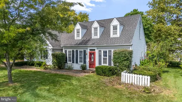368 Hollytree Ct, LANCASTER, PA 17601
