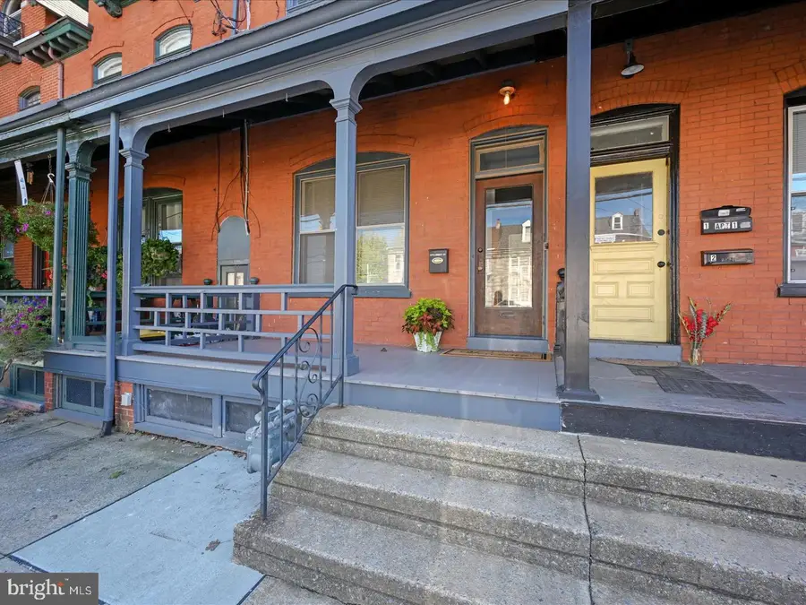 16 W Liberty St, Lancaster, PA 17603 - #2