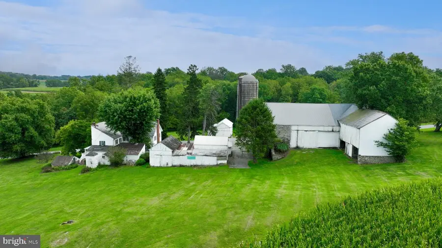 430 Stehman Rd, Lancaster, PA 17603 - #2
