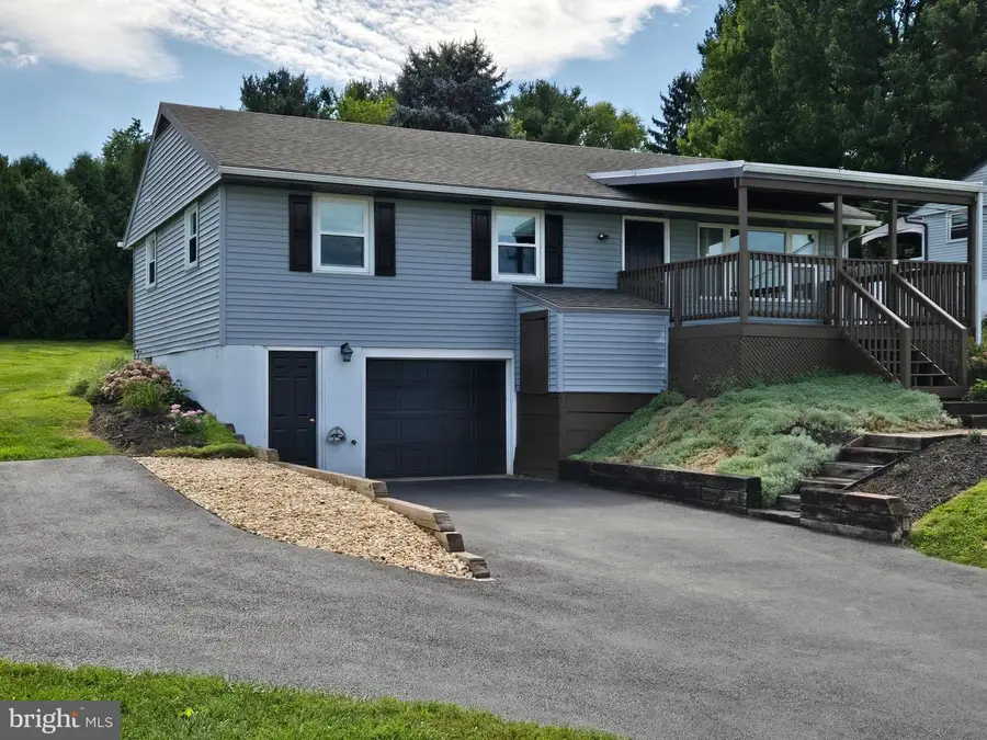 1252 Iron Bridge Rd, Columbia, PA 17512 - #3