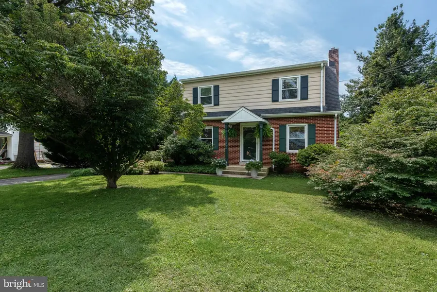 17 W Kendig Rd, Willow Street, PA 17584 - #3