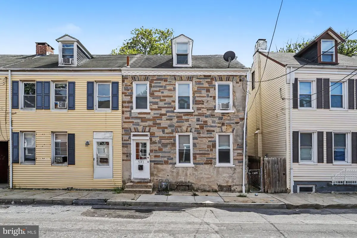 533 Woodward St, Lancaster, PA 17602 - #1