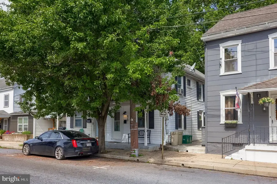420 E Market St, Marietta, PA 17547 - #2
