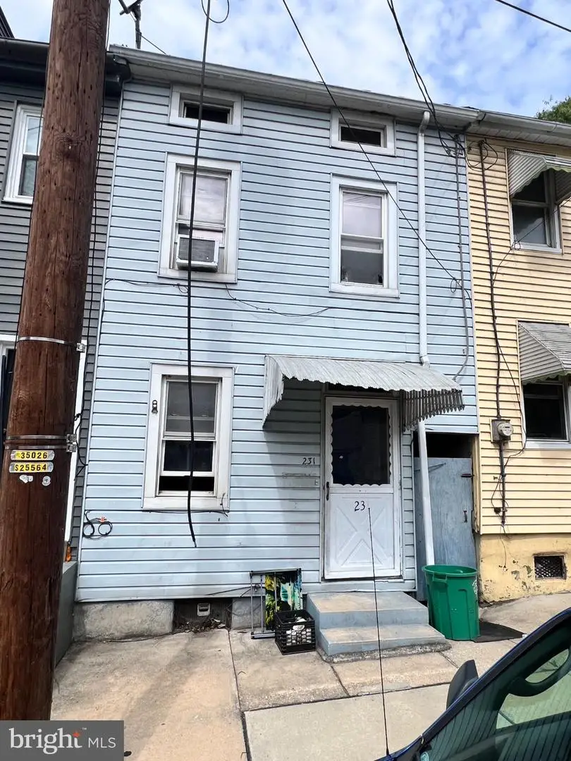 231 Lawrence St, Columbia, PA 17512 - #2