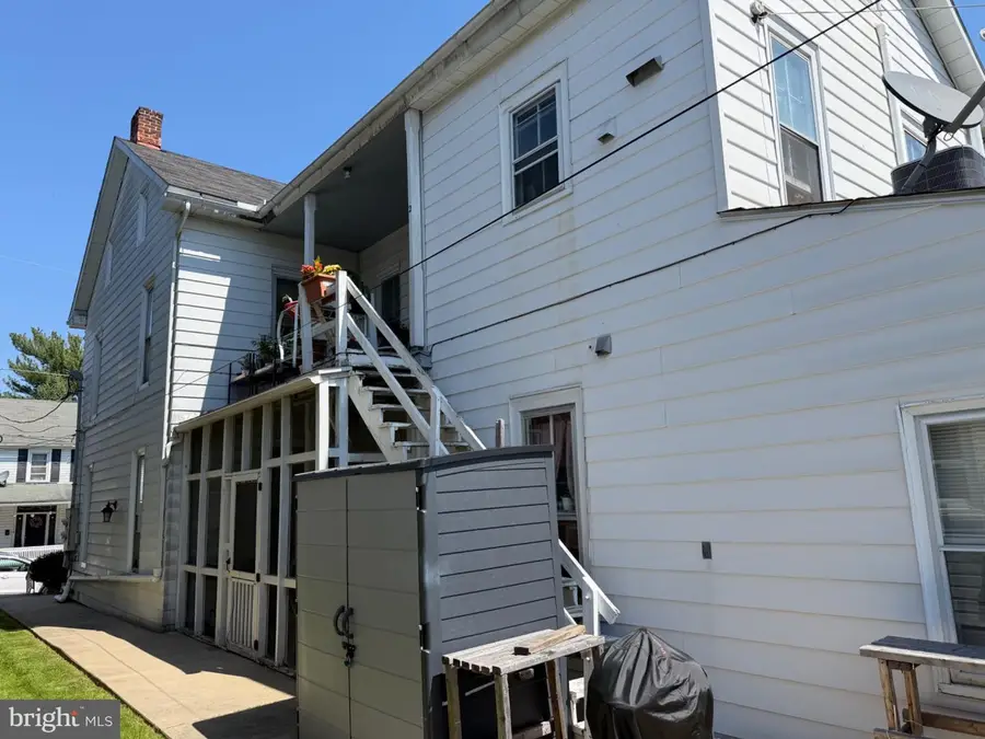 115 Washington Ave, Ephrata, PA 17522 - #3