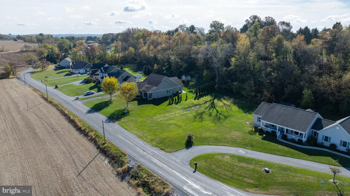 786 Fairview St, Mount Joy, PA 17552 - #1