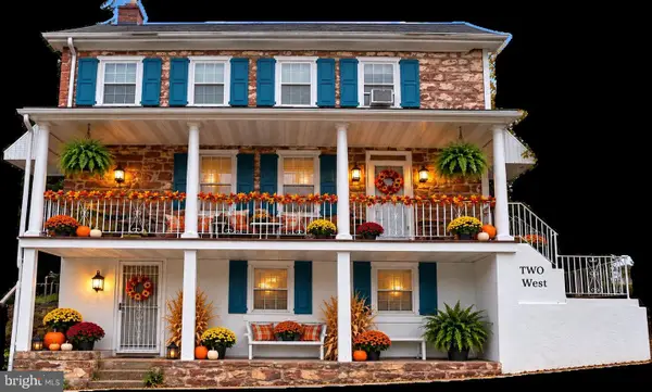 2 Main St W, ADAMSTOWN, PA 19501