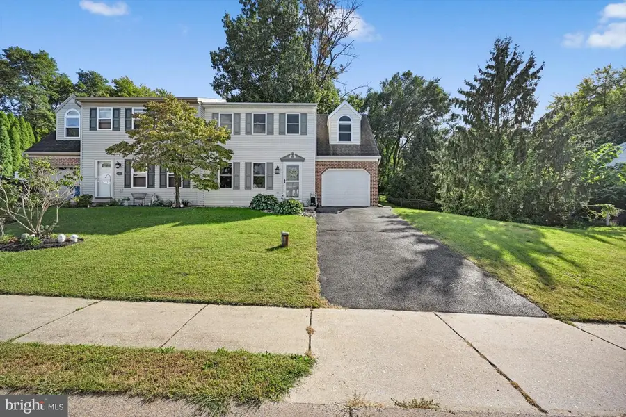 35 Park Ridge Dr, Elizabethtown, PA 17022 - #2