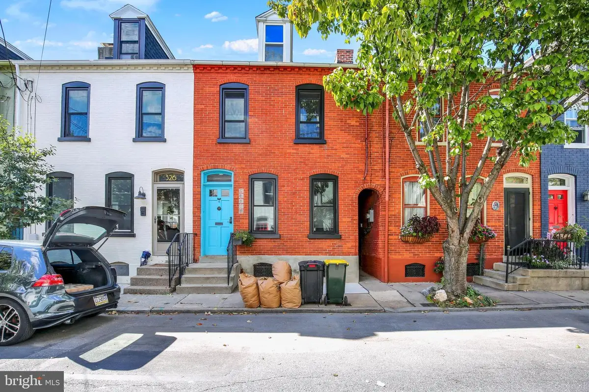 328 Lancaster Ave, Lancaster, PA 17603 - #1