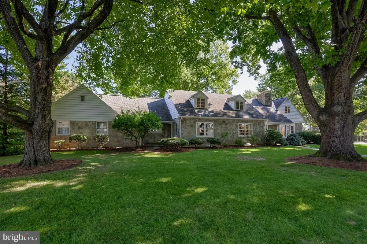 1105 Lincoln Heights Ave, Ephrata, PA 17522 - #1