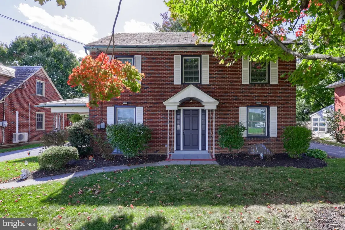 1720 W Main St, Ephrata, PA 17522 - #1