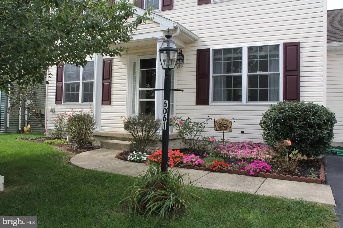 6061 Bayberry Ave, Manheim, PA 17545 - #1